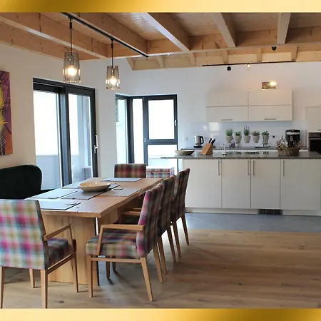 Invita Natur-Chalets Penthouse - Familienurlaub Im Schwarzwald - 240Qm Bad Dürrheim Exterior foto